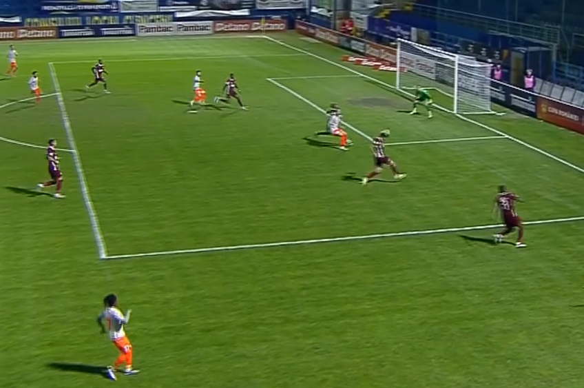 Penalty impardonabil comis de Matei Ilie în Metaloglobus - CFR Cluj