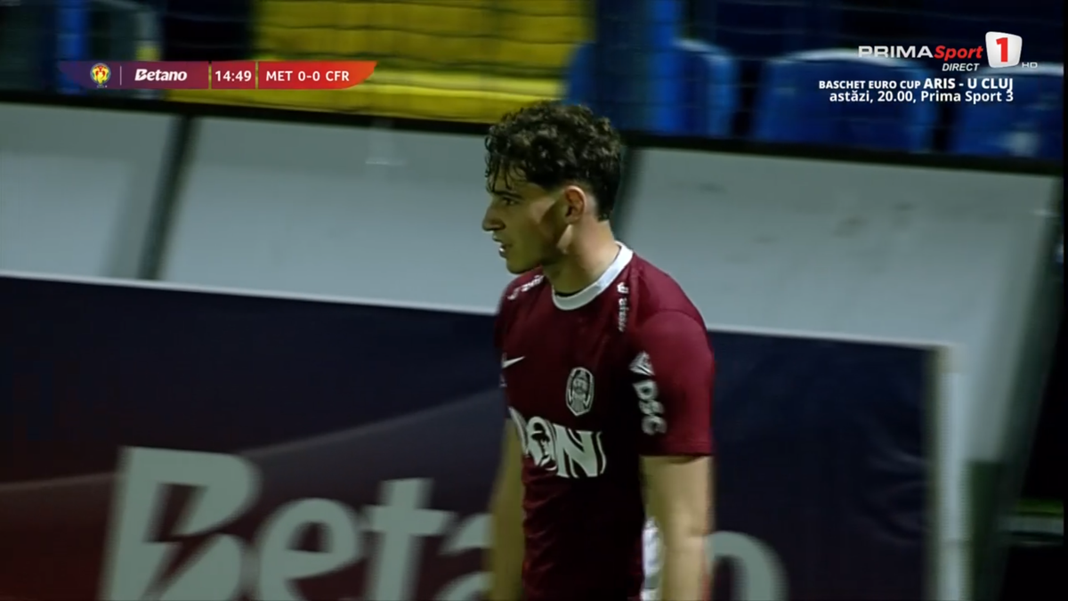 Nu s-a putut abține! Jucătorul lui CFR Cluj a făcut un penalty caraghios cu Metaloglobus și intră direct în ședință cu Pancu