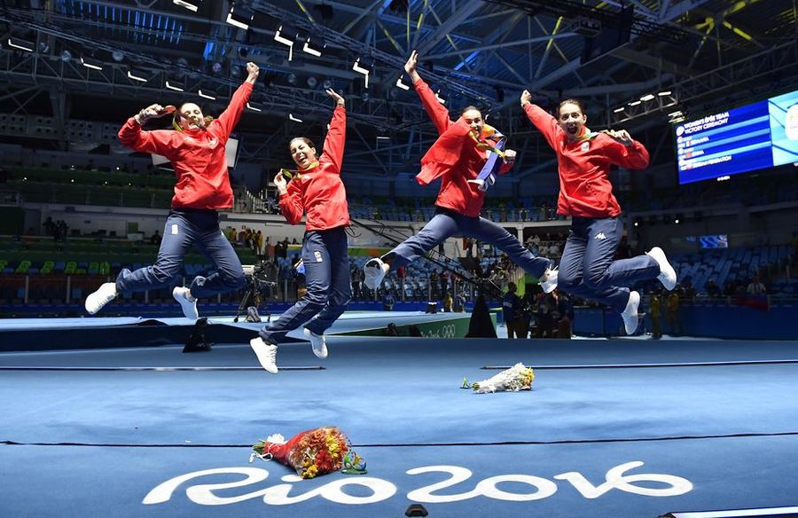 România vrea să spele imaginea de la ediția precedentă a Jocurilor Olimpice, de la Rio, unde a participat cu 97 de sportivi. A obținut o medalie de aur, una de argint și una de bronz. România vrea să spele imaginea de la ediția precedentă a Jocurilor Olimpice, de la Rio, unde a participat cu 97 de sportivi. A obținut o medalie de aur, una de argint și una de bronz.