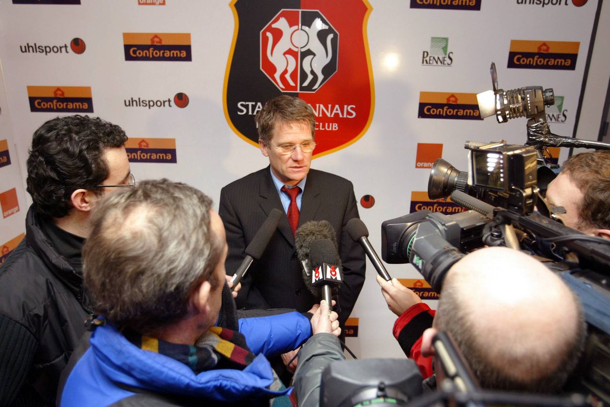 DEZBATERE GSP. Unde ne sunt antrenorii de calibru?