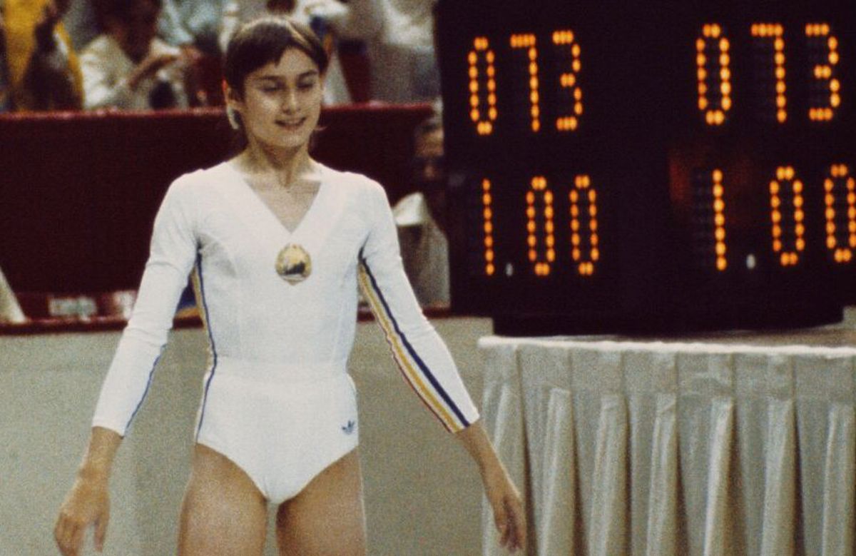 Nadia Comăneci împlinește astăzi 62 de ani. Cinci lucruri interesante despre cea care a schimbat fața gimnasticii
