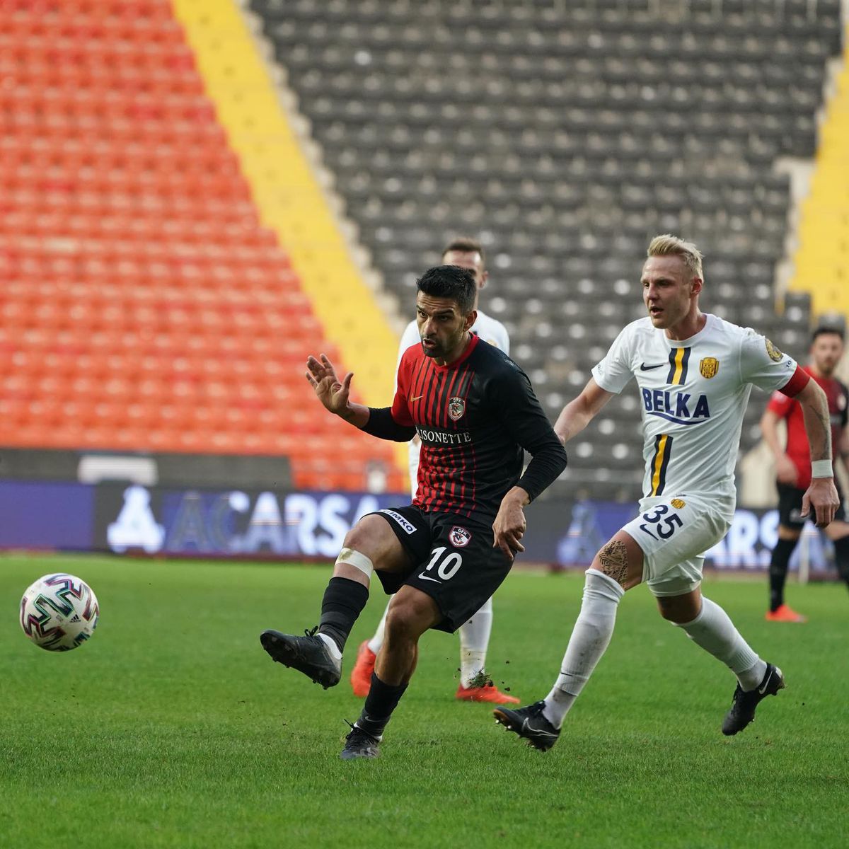 VIDEO Șumudică, spectacol complet după victoria lui Gaziantep » Comedia a continuat în timpul conferinței 