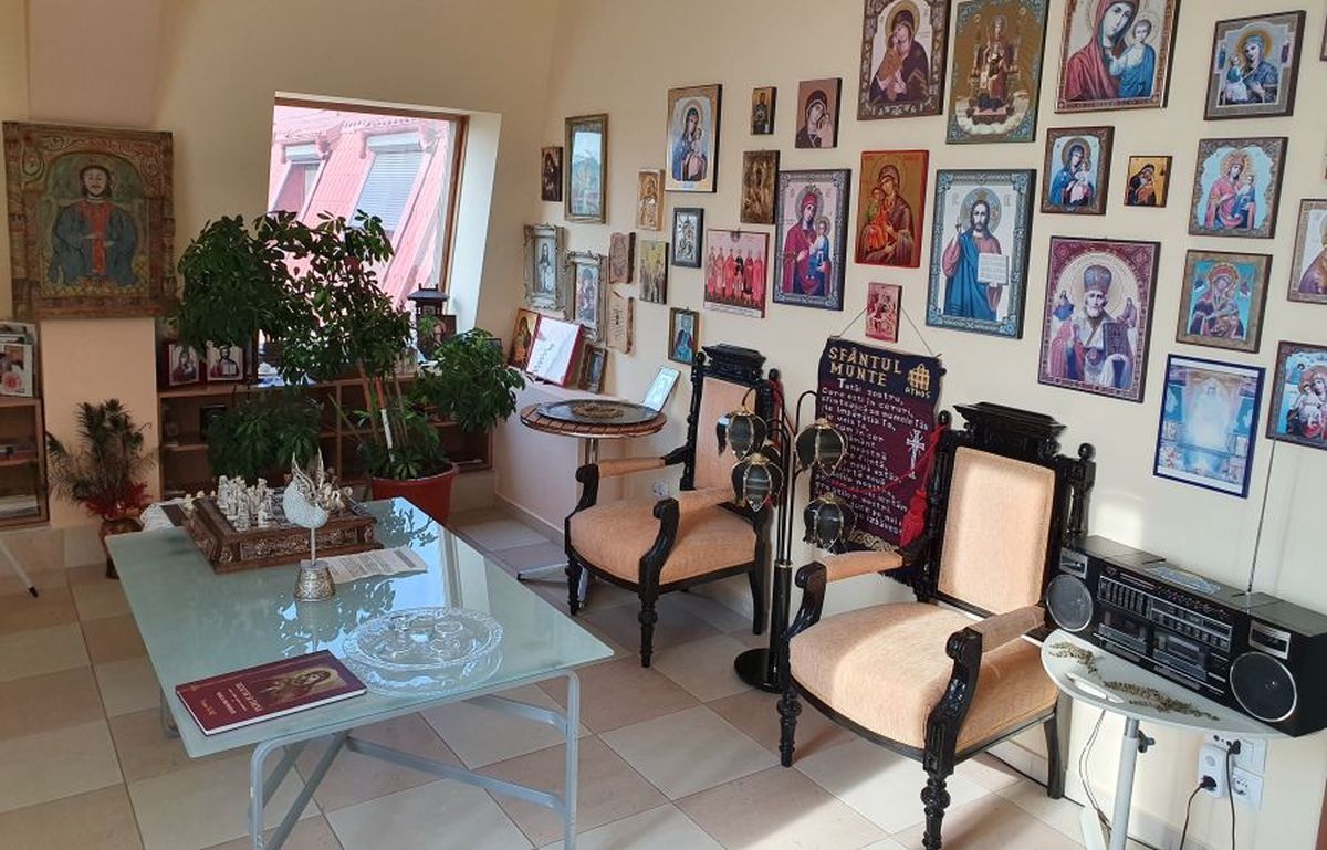 Mircea Stoenescu, condus pe ultimul drum de familie și foști colegi de la Dinamo » 30 de oameni au venit la înmormântare