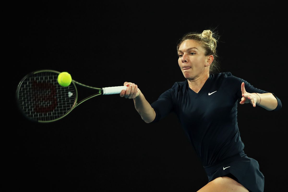 Simona Halep - Destanee Aiava
