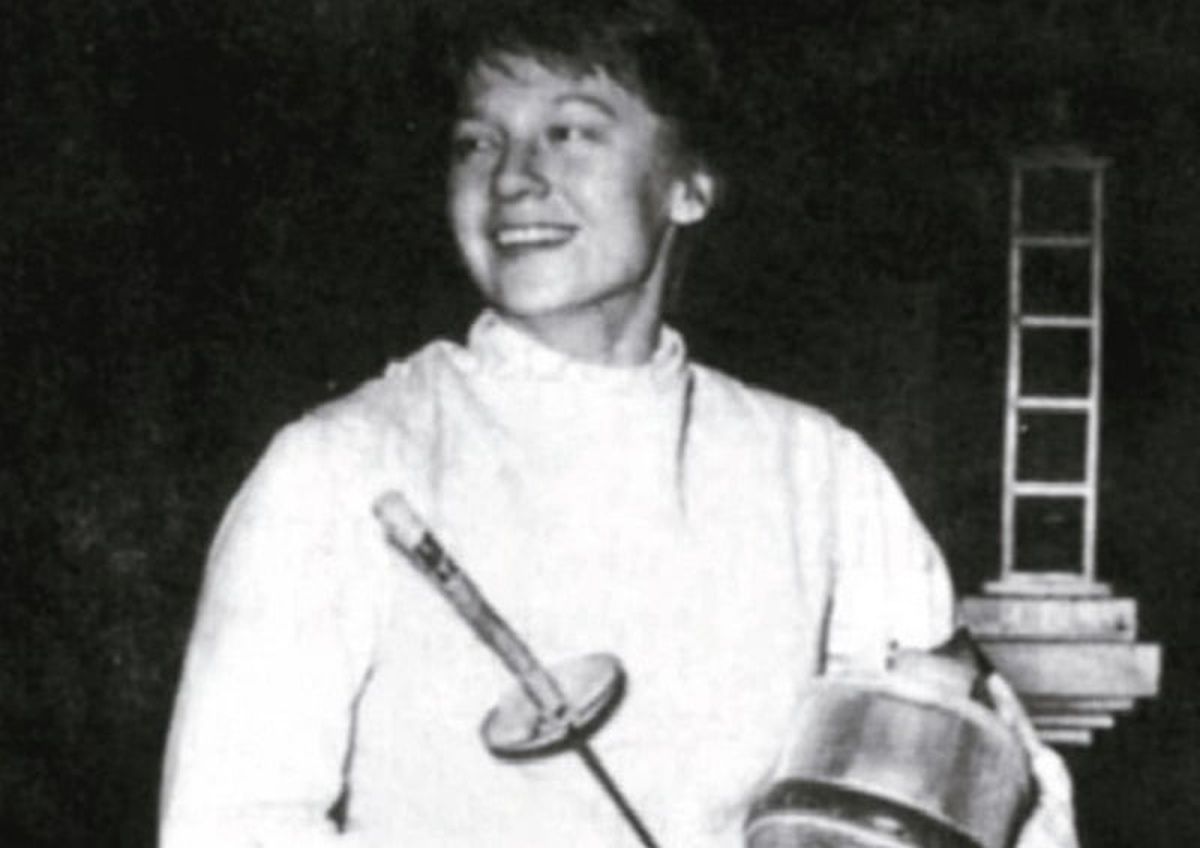 Olga Orban-Szabo, prima medaliată olimpică a scrimei româneşti, s-a stins astăzi, la vârsta de 83 de ani