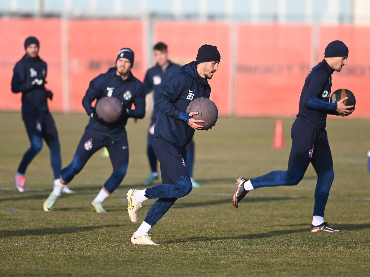 Două reveniri-surpriză la primul antrenament al FCSB-ului