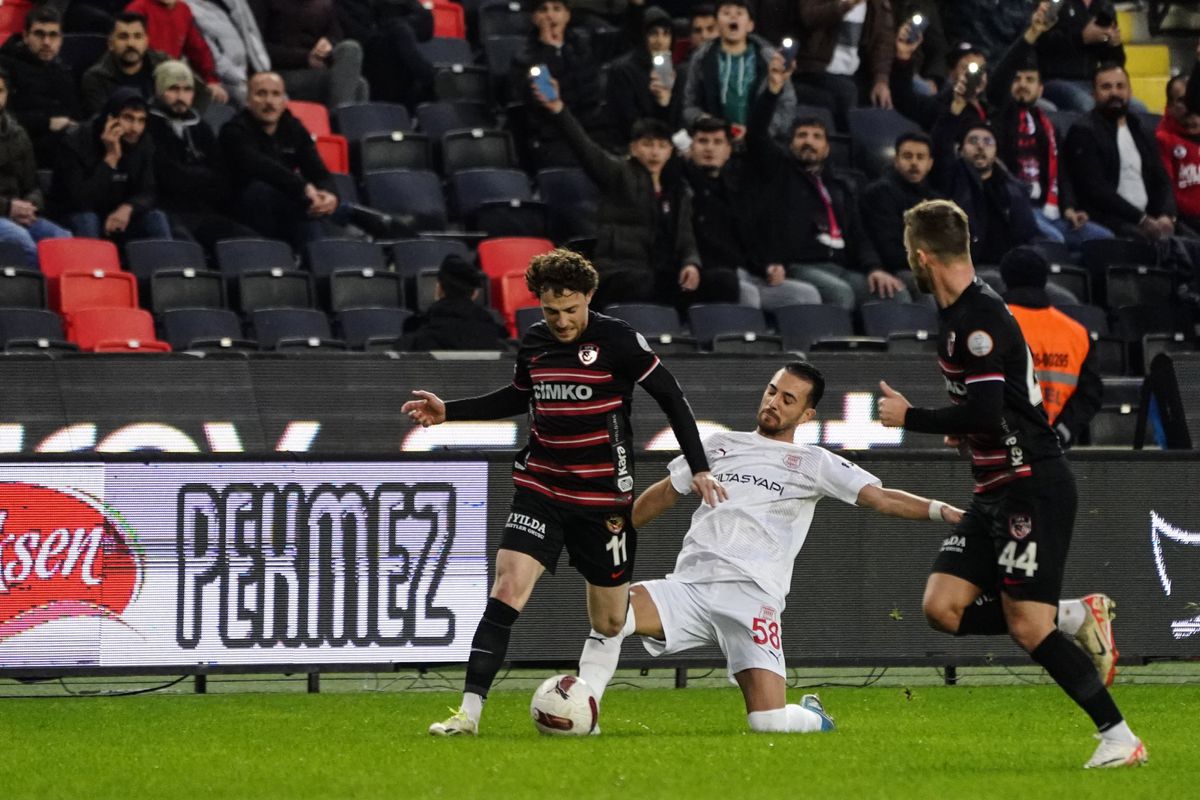 Marius Șumudică, iureș în conferința din Turcia: „Nu pot accepta așa ceva! Nu putem continua”