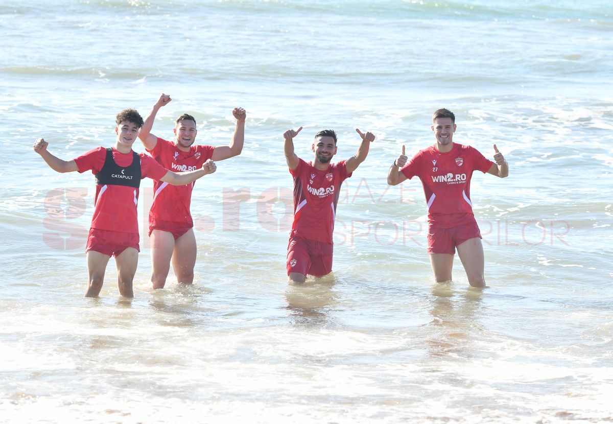 CORESPONDENȚĂ DIN ANTALYA Cine i-a băgat în cap muzica românească lui Adnan Golubovic: „Tana-nana. Manele și altele! Ia zi, frate, cine cântă?!”. Cum s-au împrietenit un sloven, un nord-macedonean și un croat la București, toți dinamoviști!