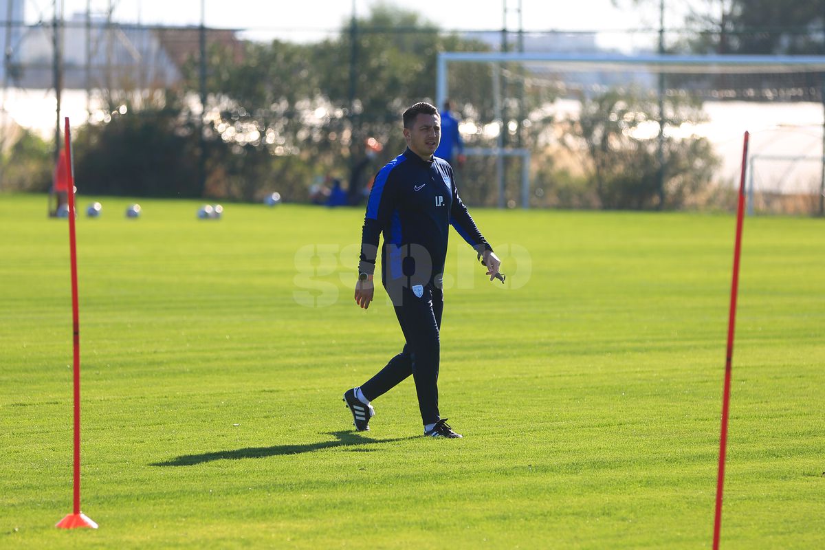 Neschimbat! La 43 de ani, fostul căpitan din Liga 1 se pregătește cot la cot cu fotbaliști mai tineri cu 20 de ani! GSP a surprins imaginile în Antalya
