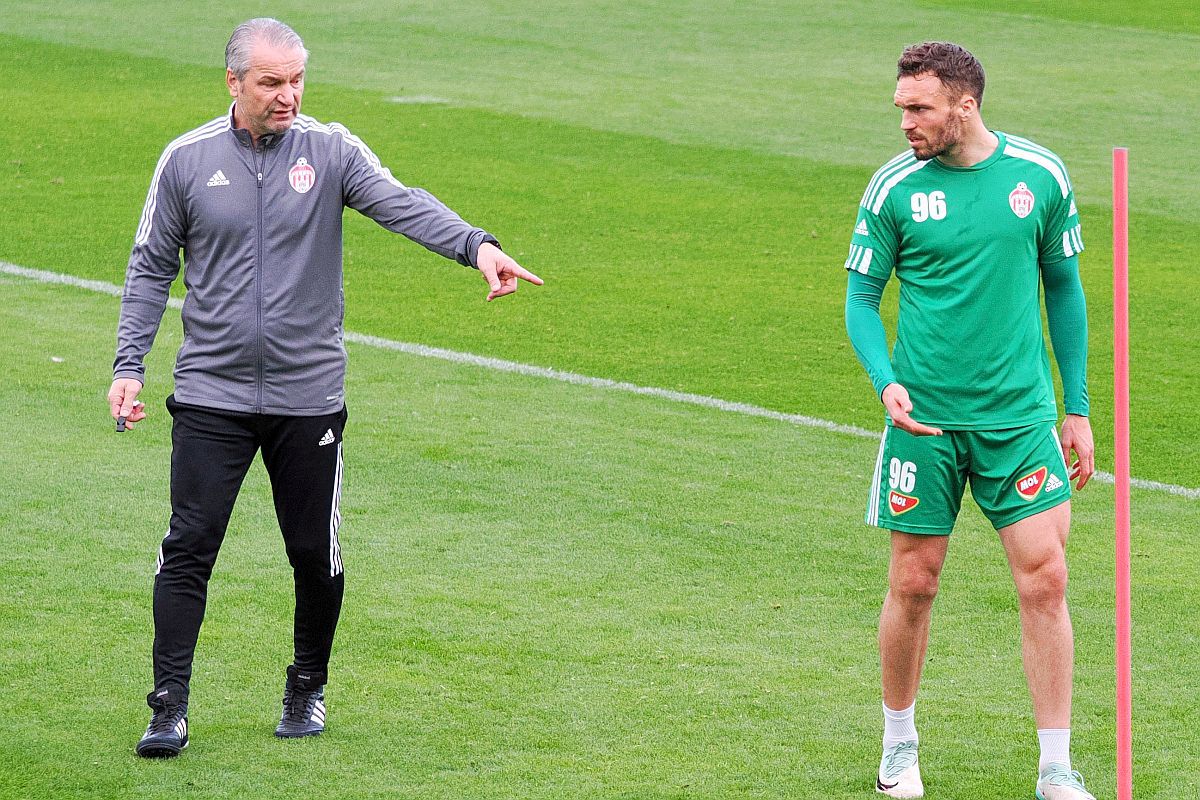 Pe cale de dispariție în România » Cum arată antrenamentele lui Sepsi sub Bernd Storck: neamțul, din altă ligă + cum și-a pedepsit jucătorii