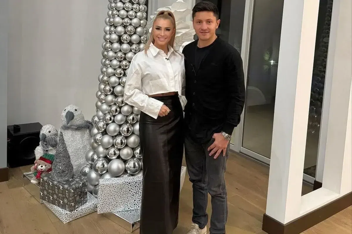 Anamaria Prodan i-a făcut portretul lui Ronald Gavril, noul ei iubit: „Un bărbat în adevăratul sens al cuvântului”