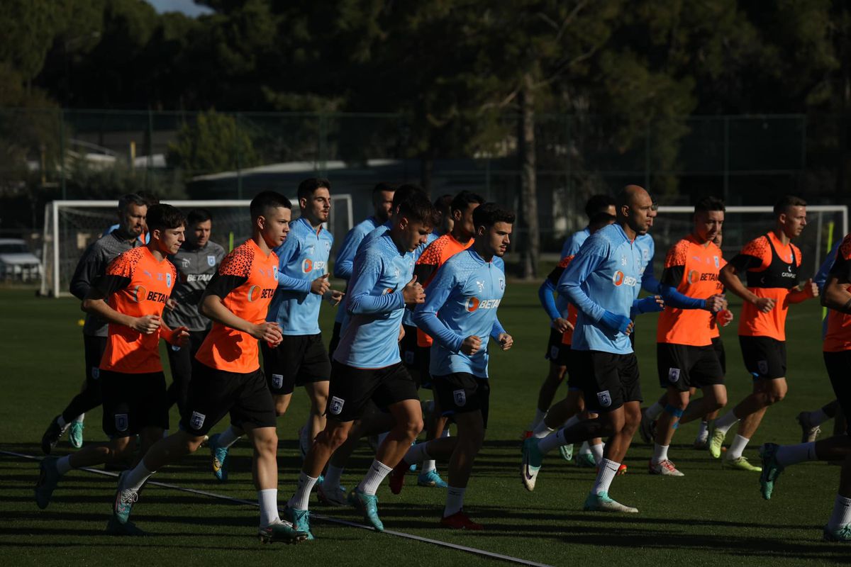 Antrenament U Craiova - turcia 05 ianuarie