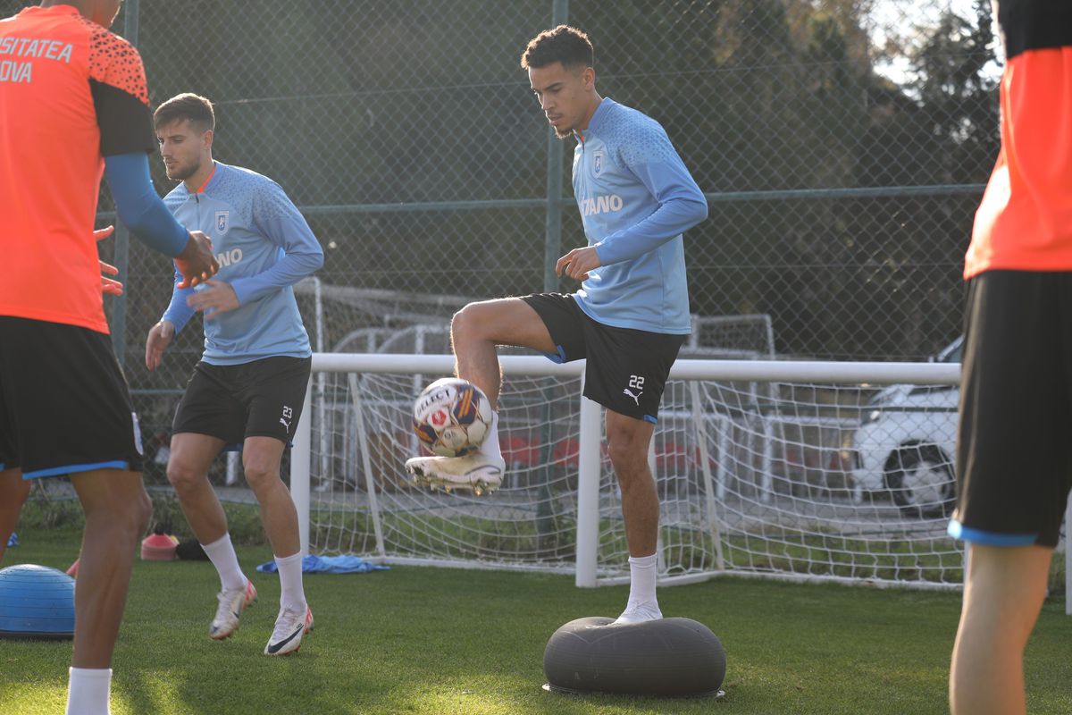 Antrenament U Craiova - turcia 05 ianuarie