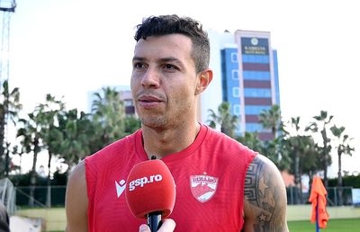 Noul dinamovist Velkovski, așteptat azi în cantonament » Lucas i-a fost adversar și îl cunoaște bine: „E foarte bun, să vină să ne ajute!”