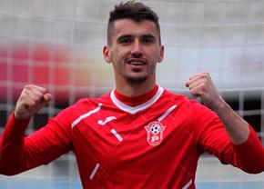 Încă un atacant sârb în Superligă » Mâine ajunge în cantonamentul echipei