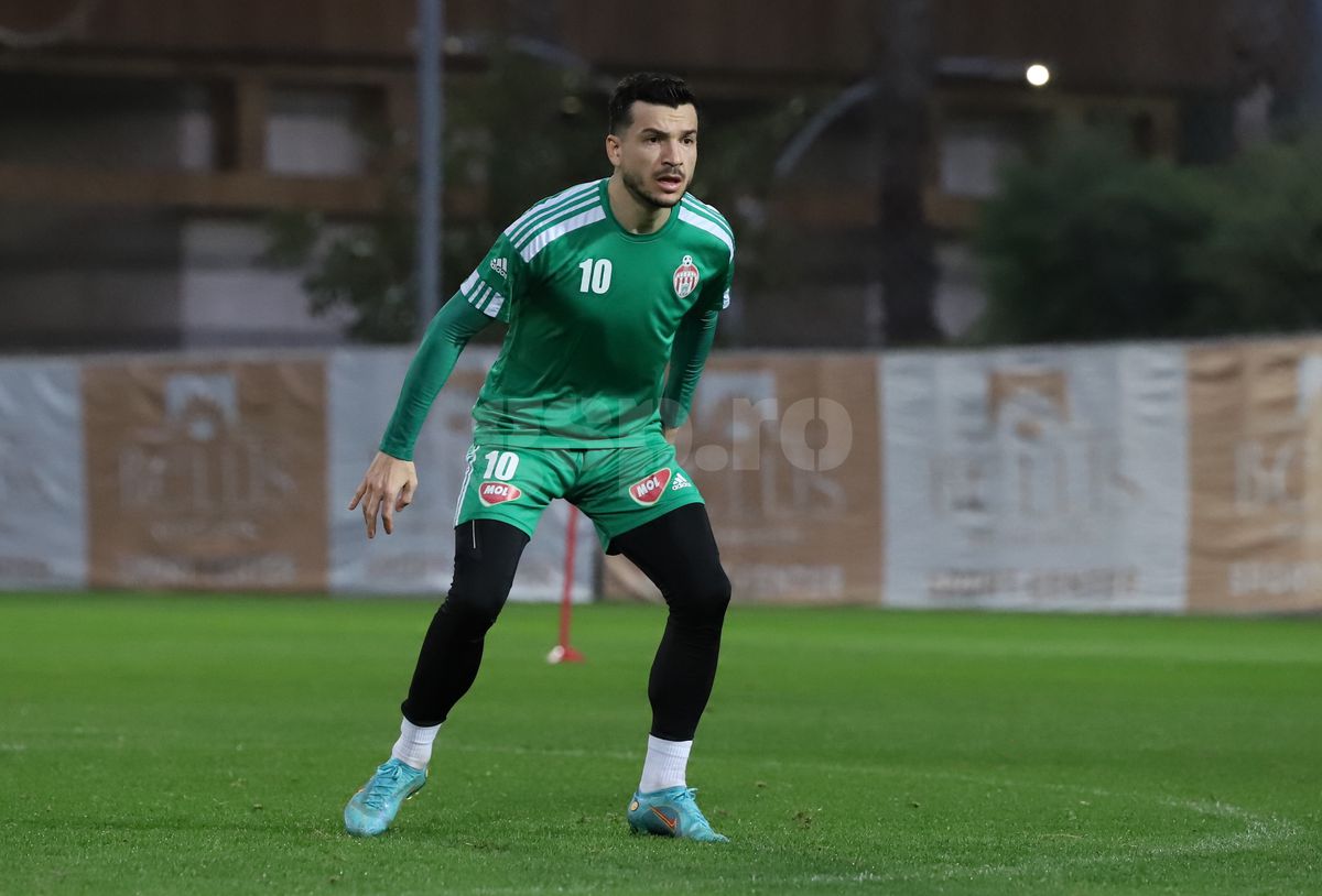 Pe cale de dispariție în România » Cum arată antrenamentele lui Sepsi sub Bernd Storck: neamțul, din altă ligă + cum și-a pedepsit jucătorii