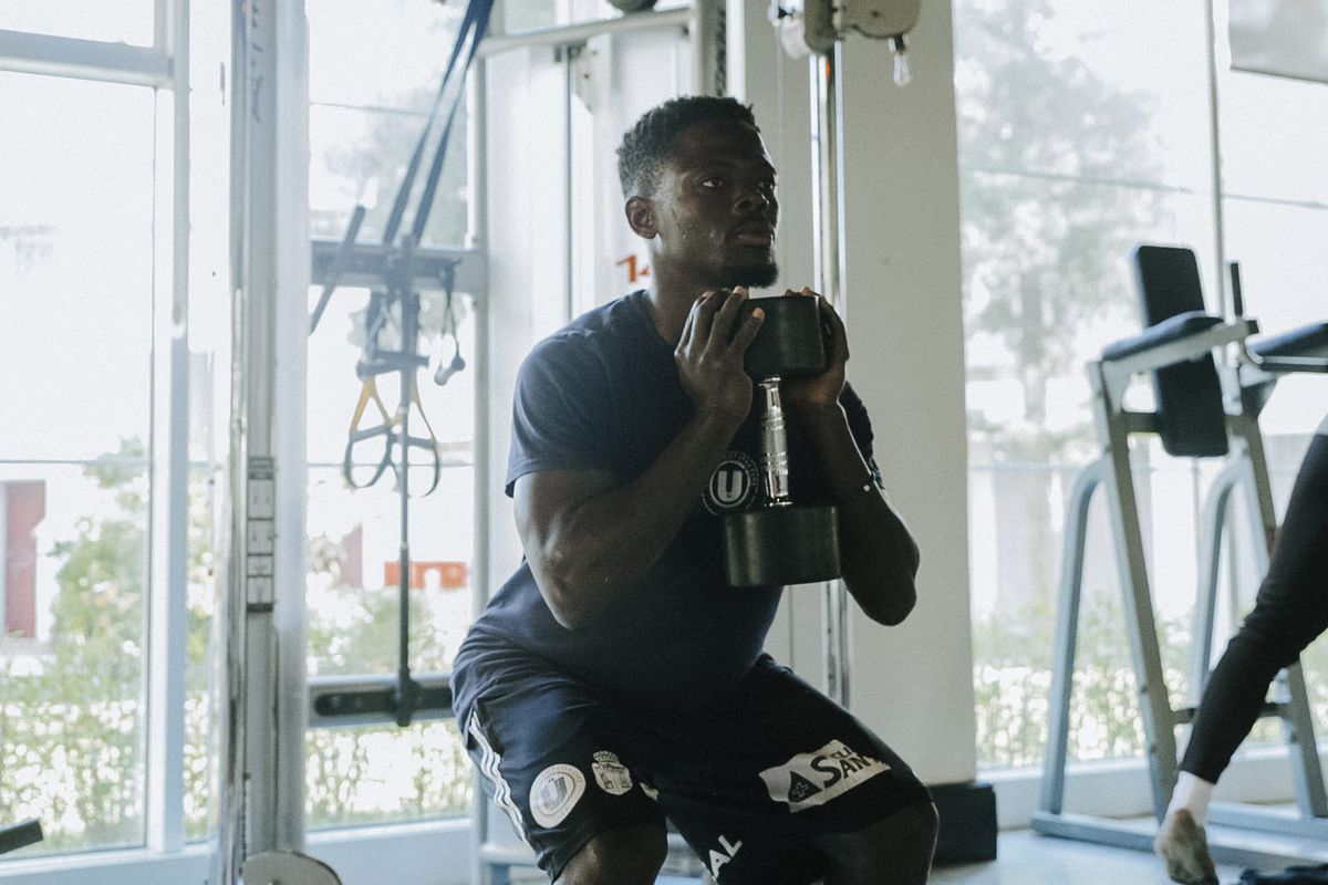 „A fost un șoc pentru noi!” » Jucătorii lui U Cluj, despre evenimentul recent care i-a bulversat. Primele imagini din cantonament