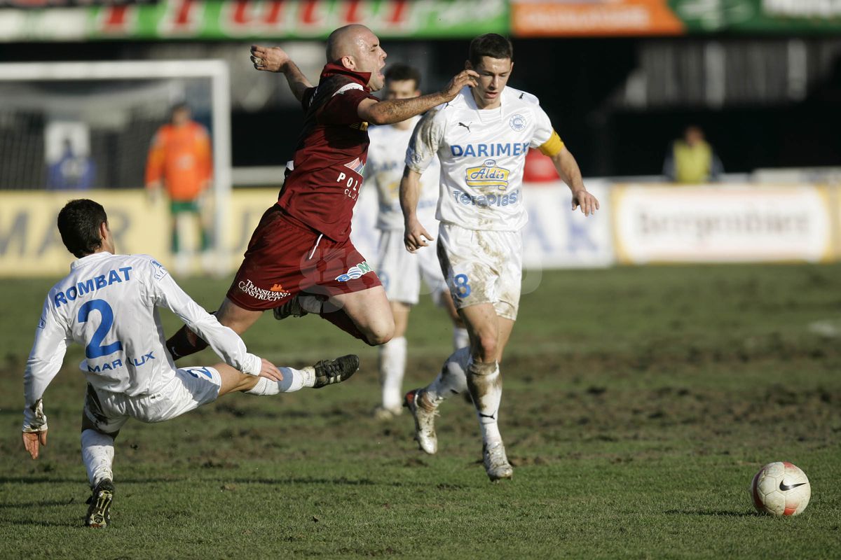 GLORIA BISTRITA - CFR CLUJ 2-2_24.11.2007