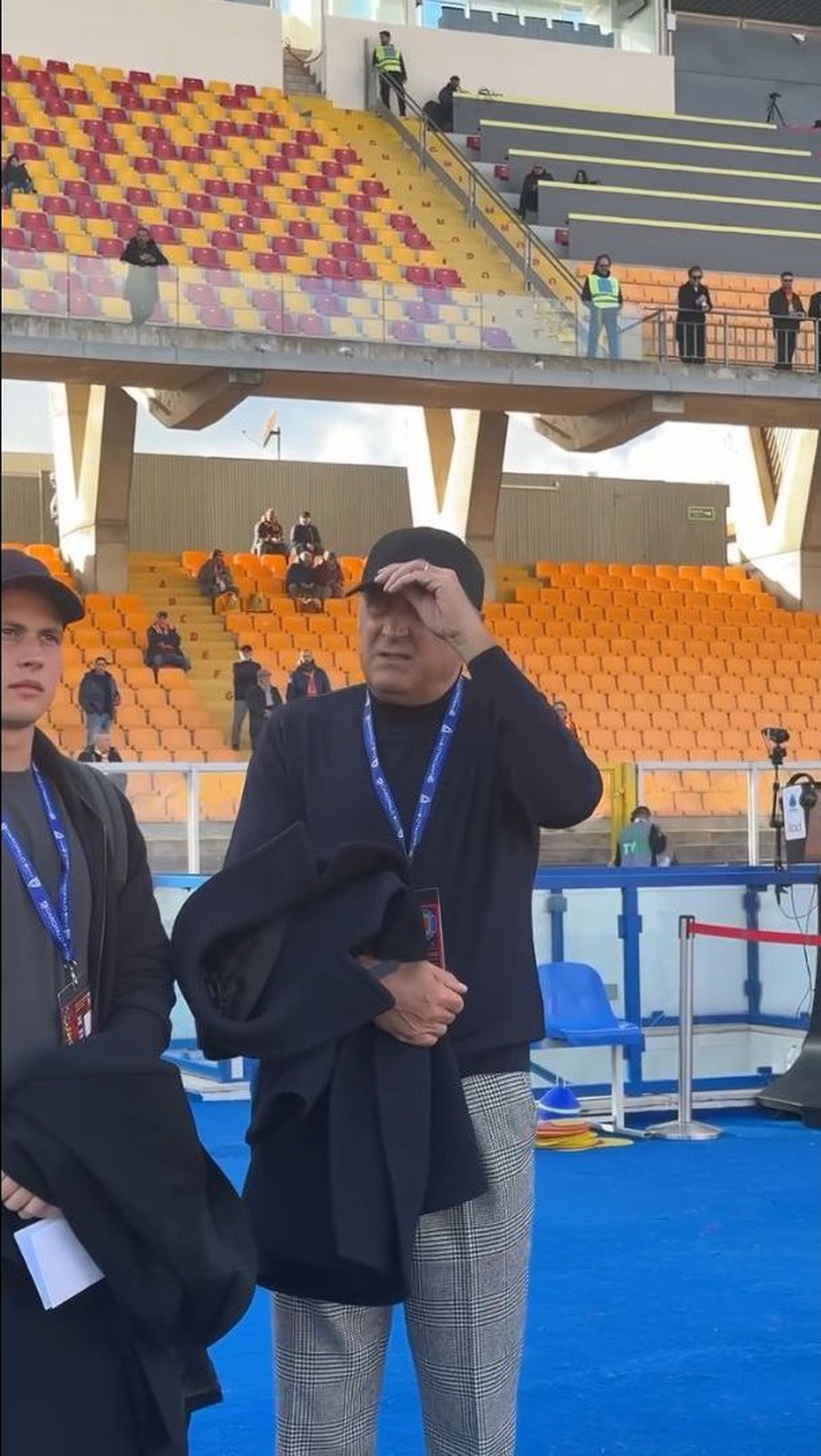 Dan Șucu, prezent pe stadionul Via del Mare, înainte de Lecce - Genoa. Foto: Instagram