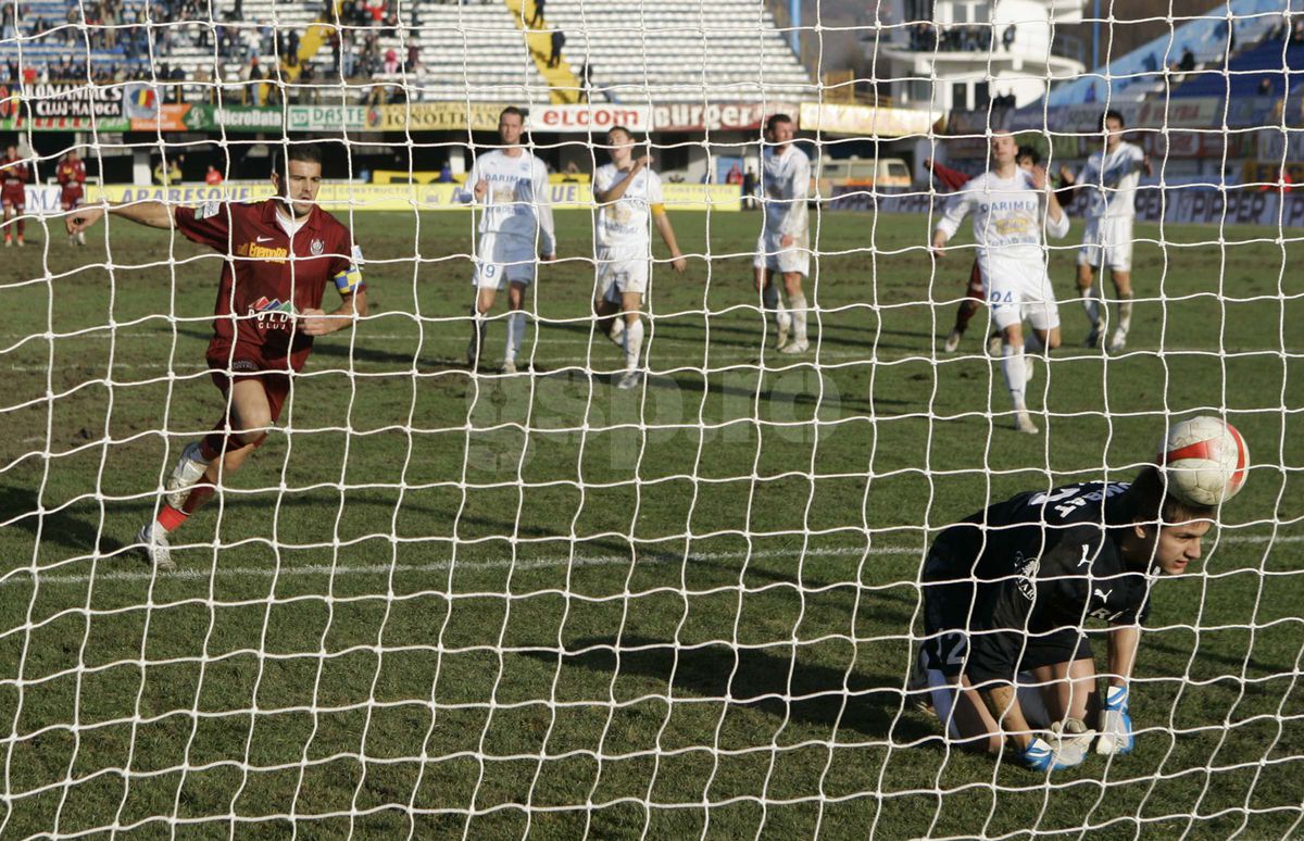 GLORIA BISTRITA - CFR CLUJ 2-2_24.11.2007