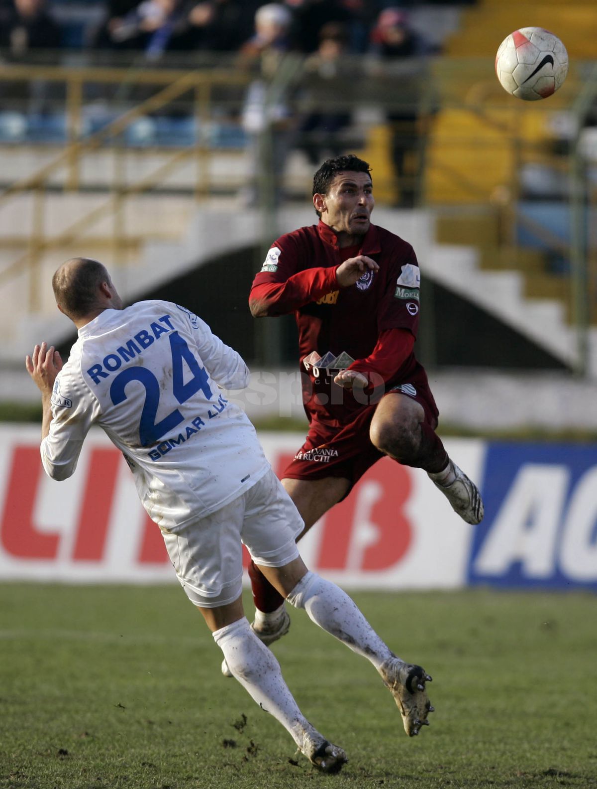 GLORIA BISTRITA - CFR CLUJ 2-2_24.11.2007