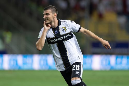 EXCLUSIV Avem detaliile acordului lui Valentin Mihăilă cu Lecce » Jackpotul obținut de românul de la Parma: Gazzetta îl dă între „cele mai calde cinci transferuri”!