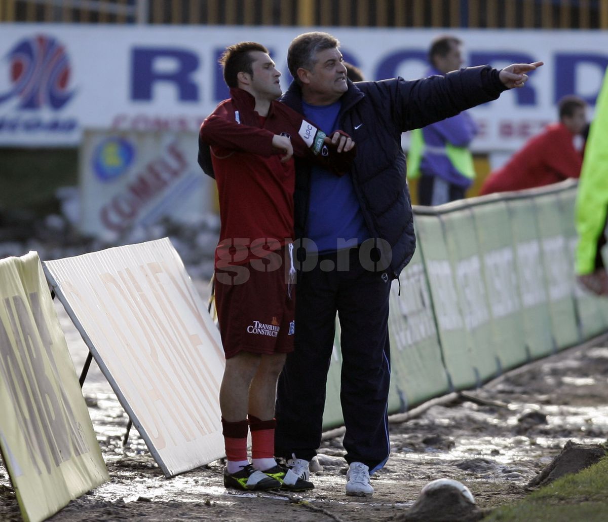 GLORIA BISTRITA - CFR CLUJ 2-2_24.11.2007