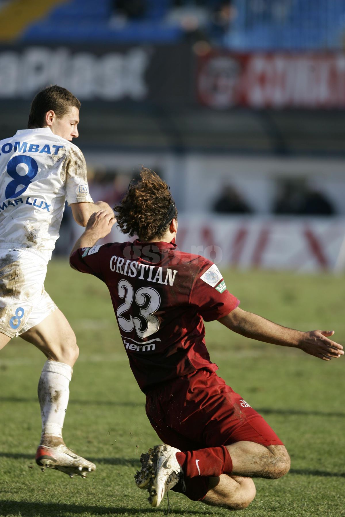 GLORIA BISTRITA - CFR CLUJ 2-2_24.11.2007