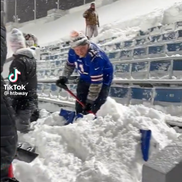 Probleme cu zăpada pe vechiul stadion al lui Buffalo Bills