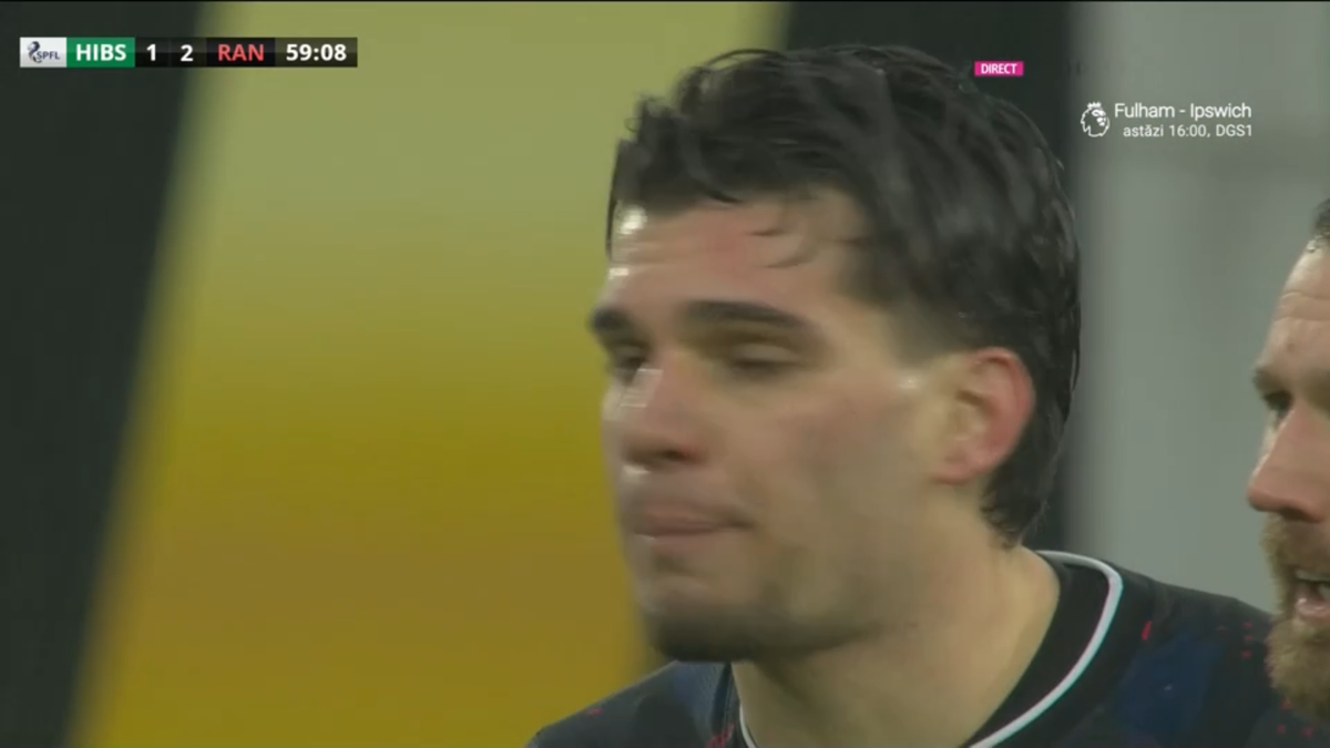 Ianis Hagi a comis un penalty în Hibernian - Rangers