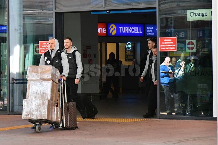 FCSB a ajuns în Antalya pentru cantonamentul din această iarnă. FOTO: Cristi Preda (GSP)