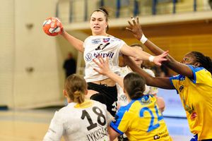 Corona Brașov - SCM Râmnicu Vâlcea » Handbal extraordinar în Liga Florilor!
