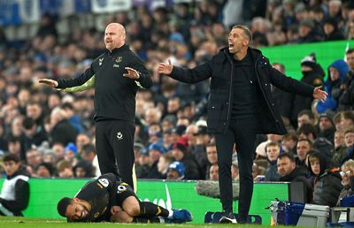 Un fost antrenor din Premier League negociază să-i ia locul celui care vine la Chelsea