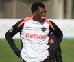Antrenament FCSB în Antalya, Joyskim Dawa FOTO: Ionuţ Iordache (GSP)