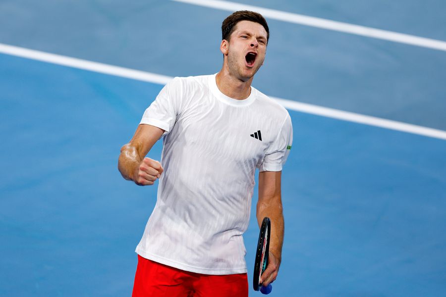 Alexander Zverev, învins în două seturi de un tenismen care nu mai jucase din iunie 2025!