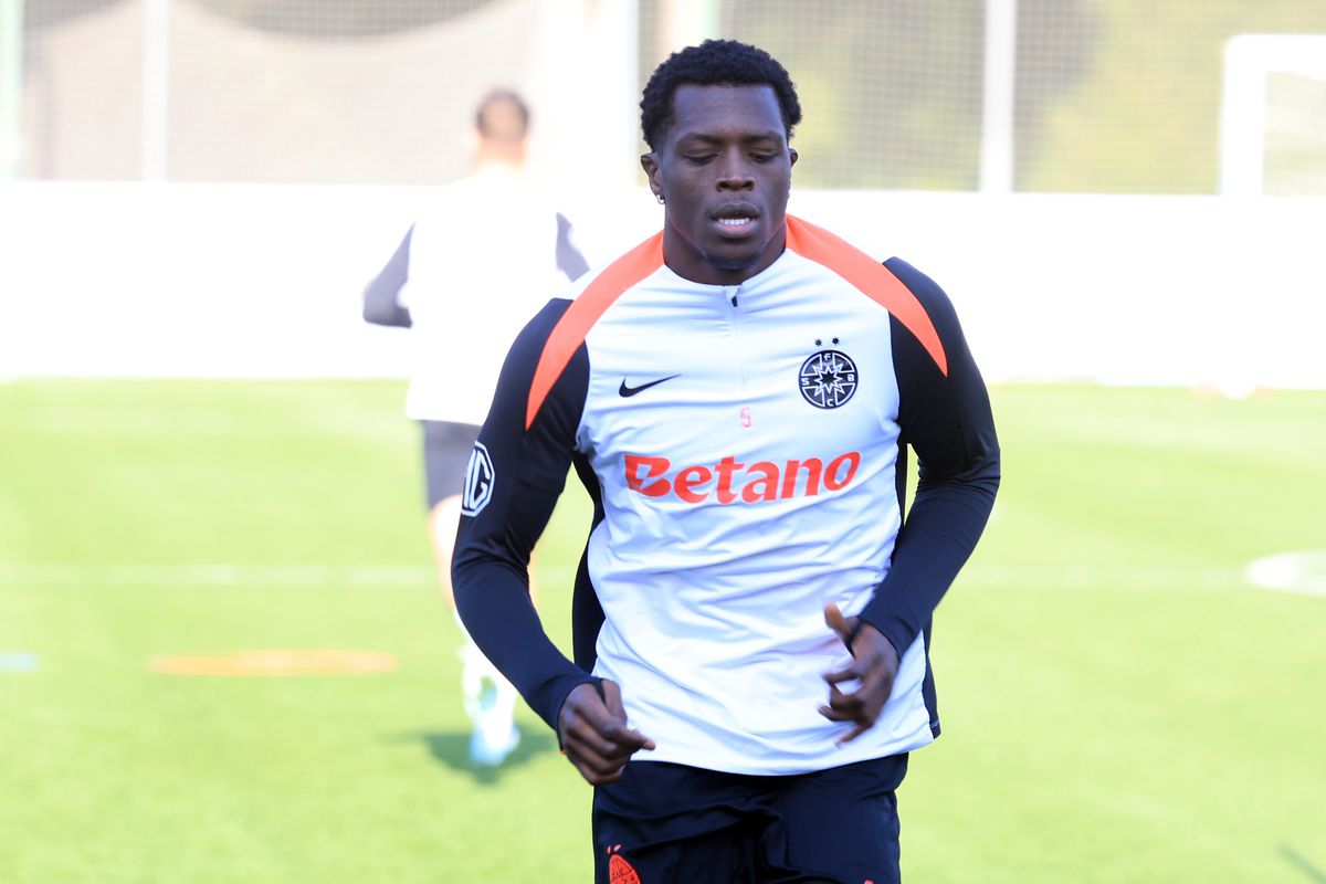 Chinuiți în Antalya » Fotbaliștii de la FCSB, „storși” de Neubert la antrenament! Imagini tari din Turcia