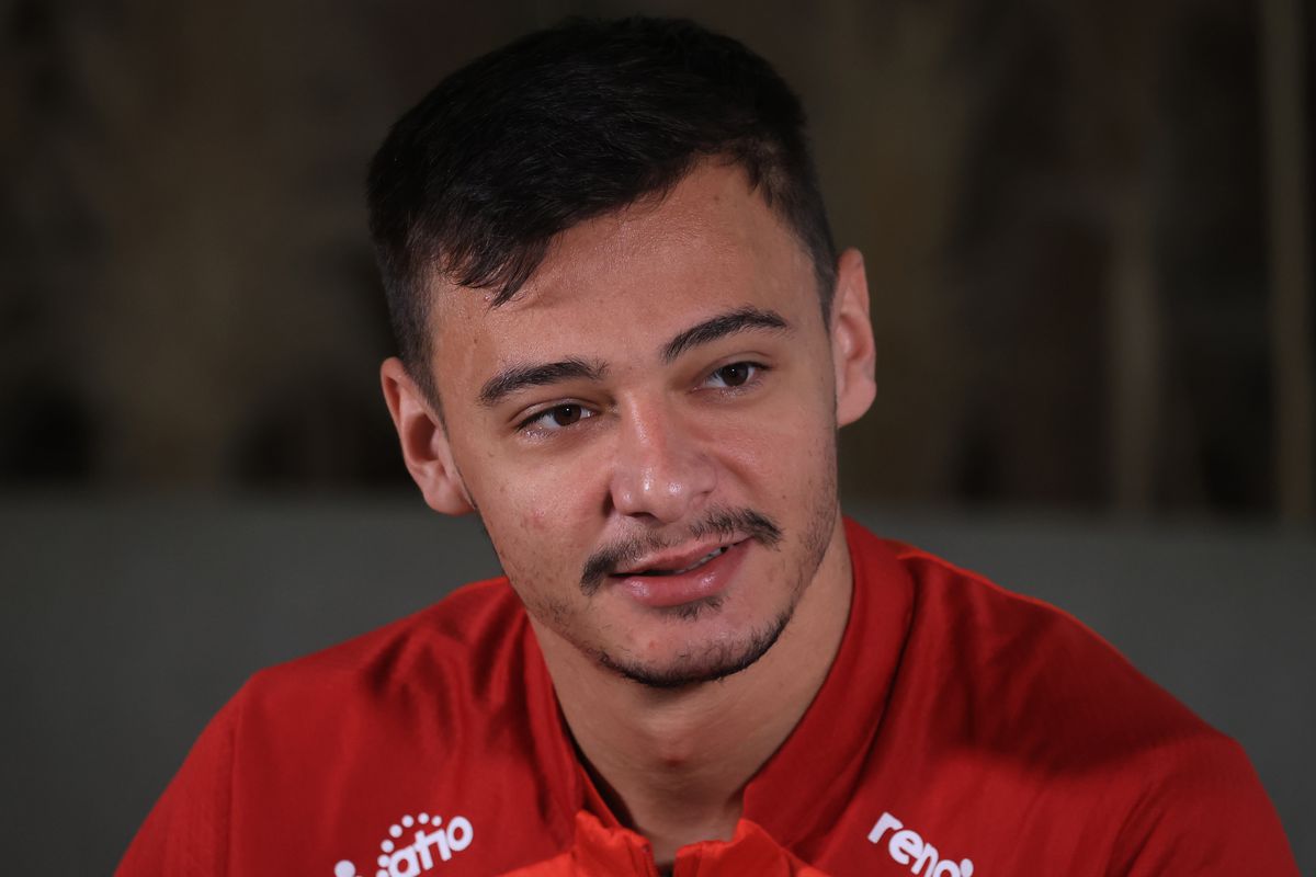 Valentin Țicu, primele declarații în tricoul lui Dinamo: „M-am gândit că nu mai pot juca, dar acum vreau să mă bucur din nou de fotbal” + Ce le-a promis fanilor