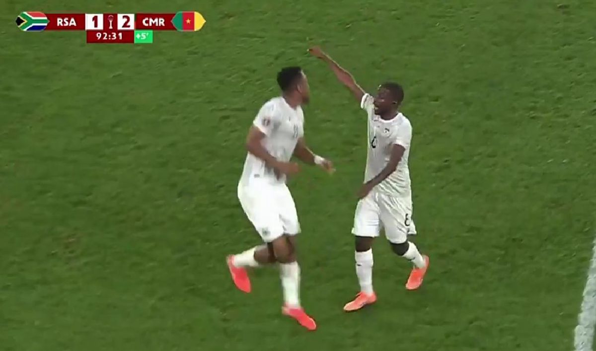 Emoții pentru FCSB » Ce a pățit Ngezana la Cupa Africii