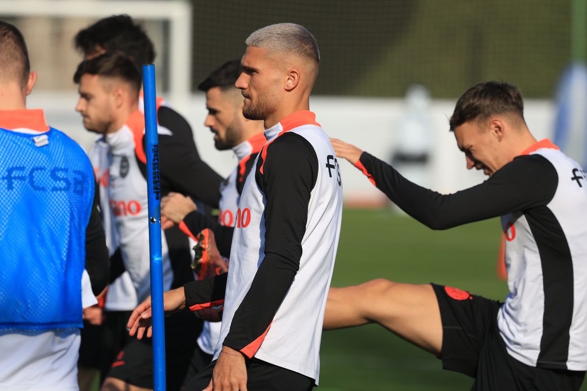 FCSB schimbă sistemul: „De la anul îi dăm drumul”