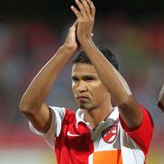 Gualberto Campos, în singura sa aparițe ca titular la Dinamo, meciul cu FC Universitatea Craiova / FOTO: Arhivă Gazeta Sporturilor