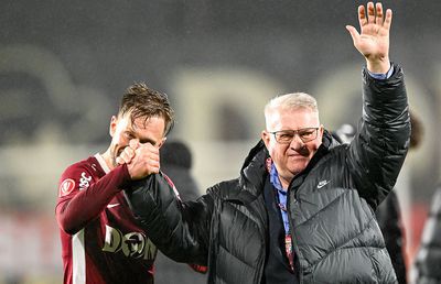 Pancu a lăsat acasă doi GREI! CFR Cluj le-a transmis: „Sunteți liberi să plecați!”