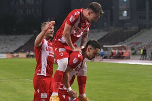 Fostul jucător al lui Dinamo, aflat în același hotel cu „câinii” în Antalya, vorbește despre o posibilă revenire: „A fost locul în care m-am simțit bine.”