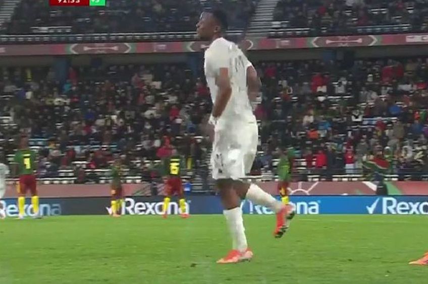 GALERIE FOTO Emoții pentru FCSB » Ce a pățit Ngezana la Cupa Africii