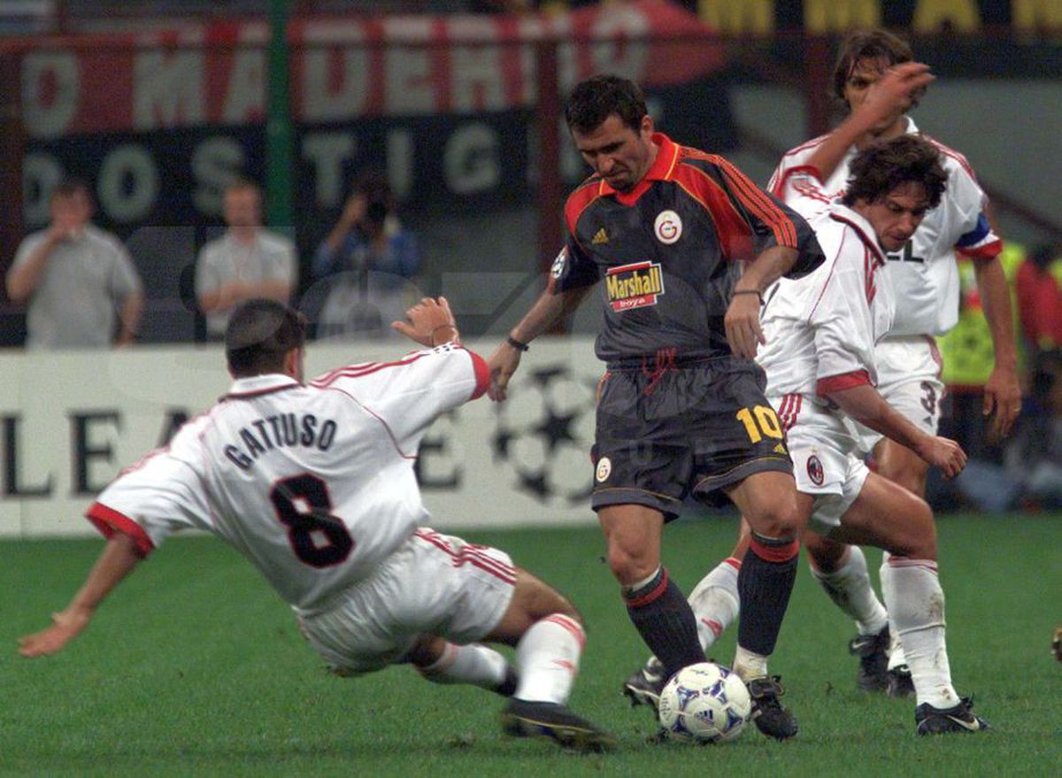 Gică Hagi a împlinit azi 55 de ani! Cele mai tari imagini din cariera „Regelui” + 10 lucruri inedite