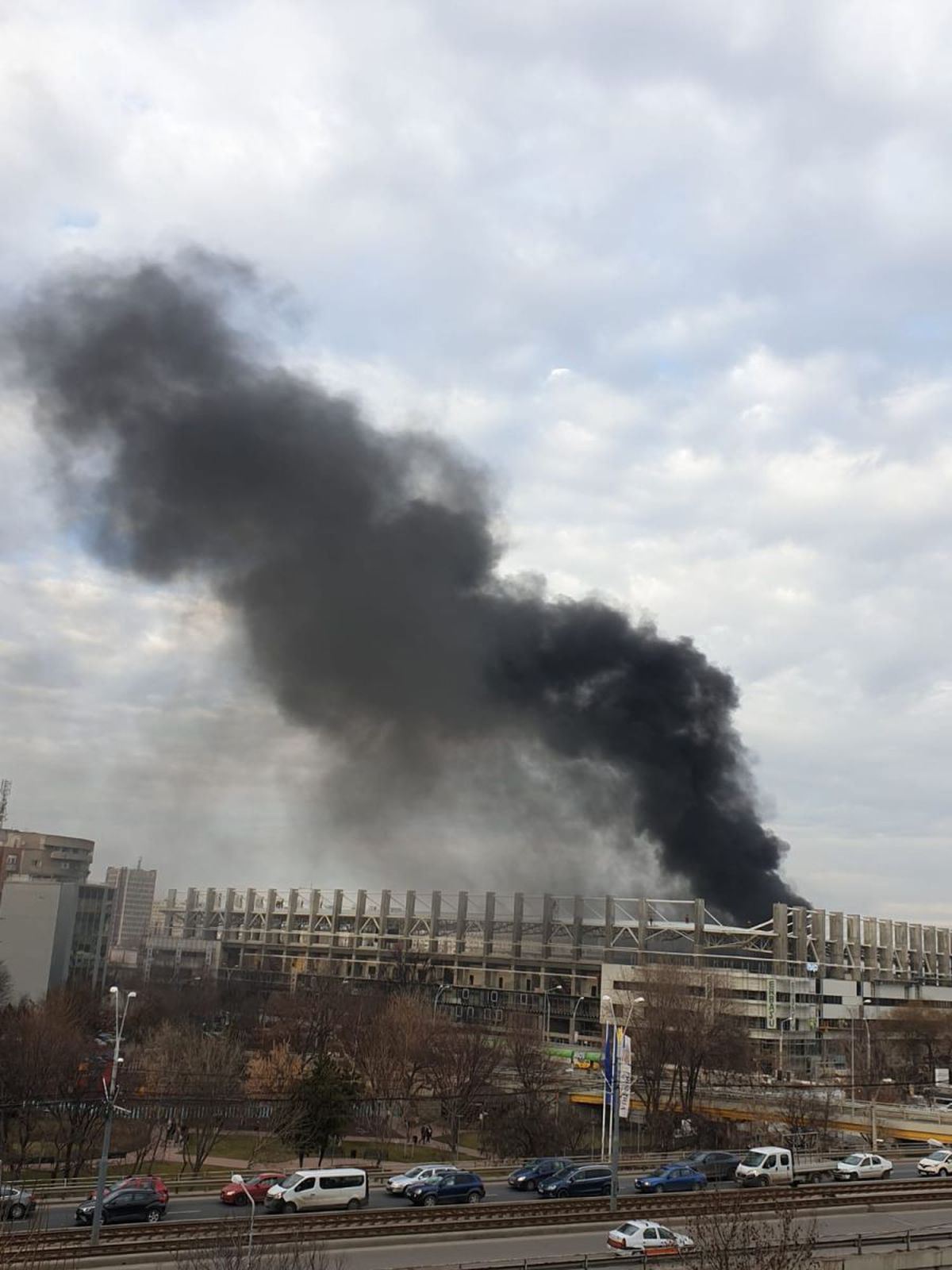 Incendiu în incinta stadionului Giulești