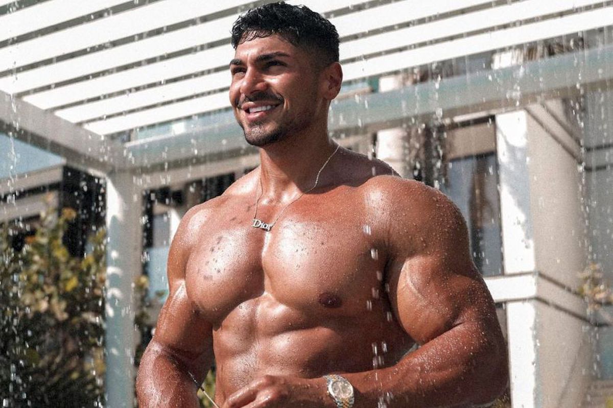 FOTO Cine e sportivul care le depășește pe Inna și Antonia în topul celor mai urmărite persoane din România pe Instagram