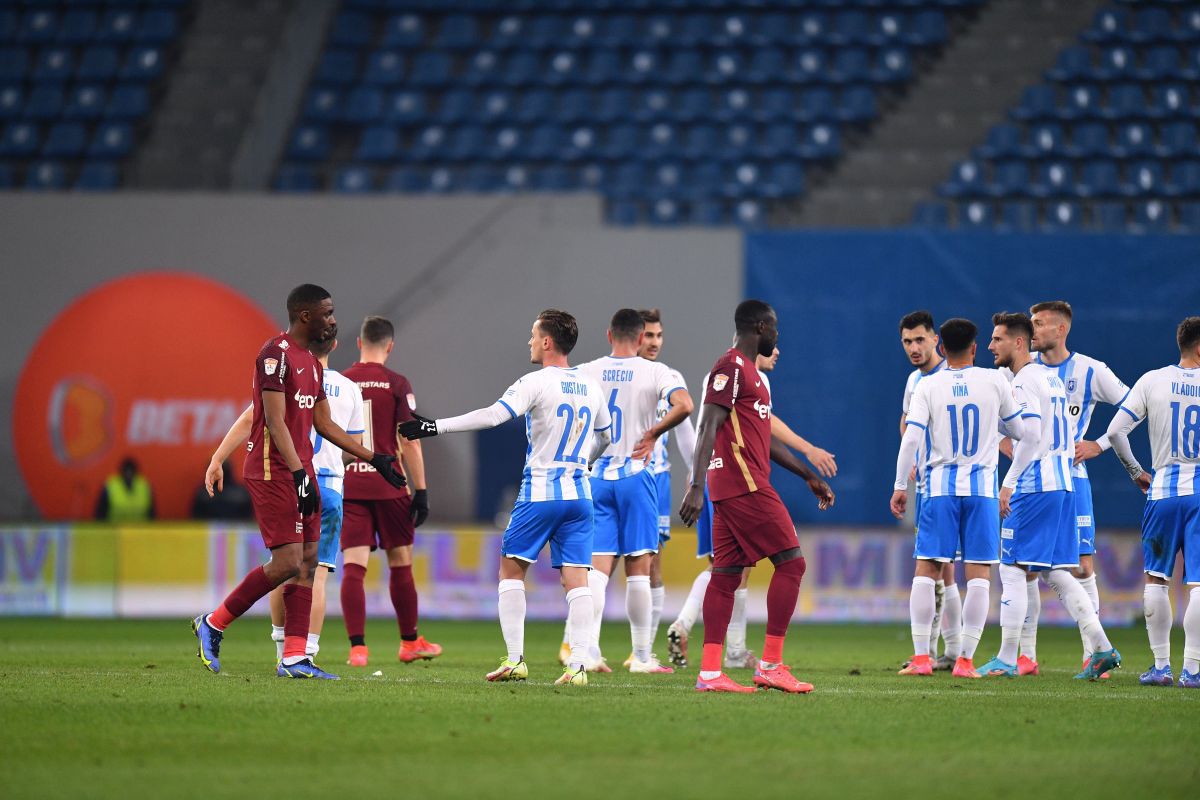 De unde a pornit conflictul din finalul derby-ului Craiova - CFR: „Ne-a înjurat suporterii! Ar fi lipsă de educație să facem la fel”