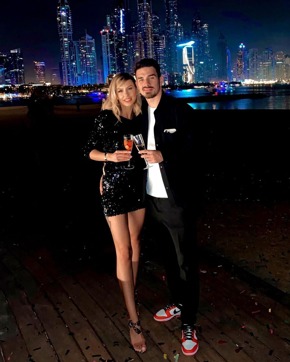 FOTO Sergiu Hanca va fi din nou tată! Poza postată de soția sa, Andreea: „Vine bebe”