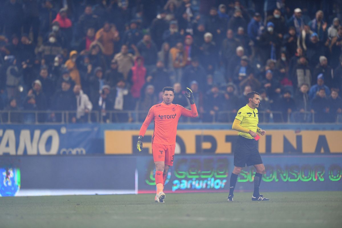 De unde a pornit conflictul din finalul derby-ului Craiova - CFR: „Ne-a înjurat suporterii! Ar fi lipsă de educație să facem la fel”