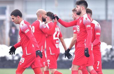 Dinamo testează un mijlocaș de 19 ani